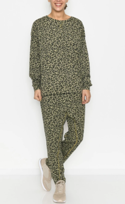 Sweatshirt med leoprint fra Culture Sweatshirt med leoprint fra Culture