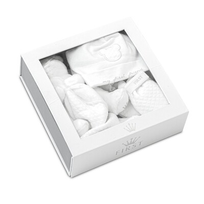 First gift set bonnet/mitten/doudou
