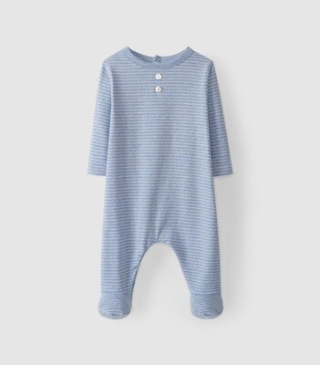 Laranjinha pyjama blauw met fijne witte streepjes