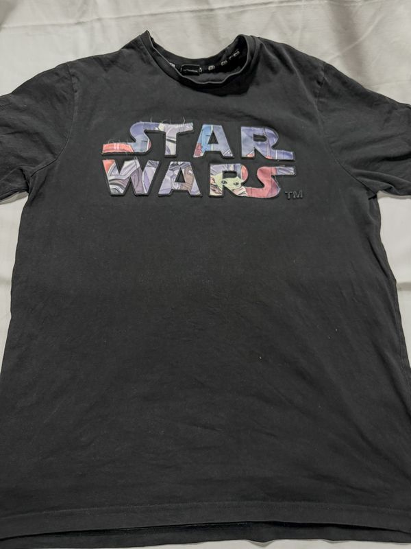 Star Wars T-Shirt (Large)