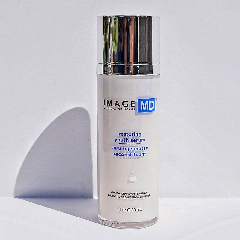Восстанавливающая омолаживающая сыворотка Image Skincare MD Restoring Youth Serum