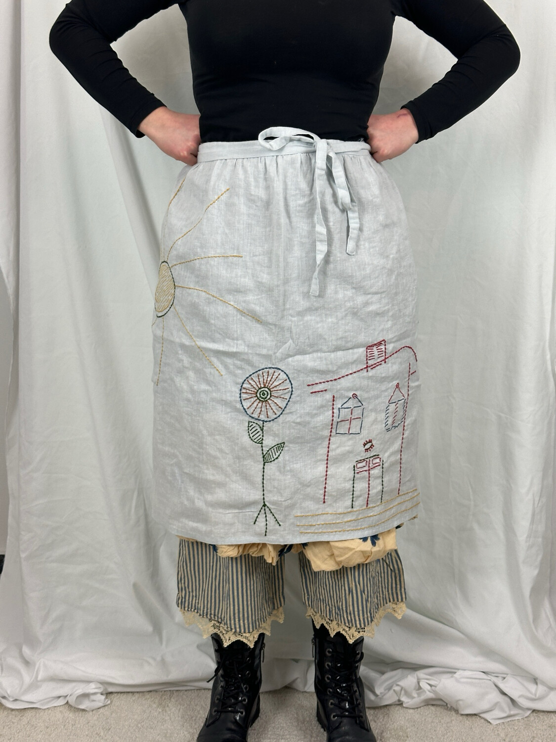 Ewa i Walla Schürze SS24 Moa Ice Blue 77589 Linen