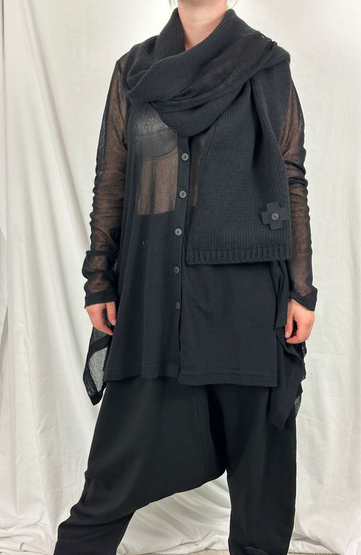 Pluslavie/PLÜ The Meshed Schal One Size Black 1738 AW24
