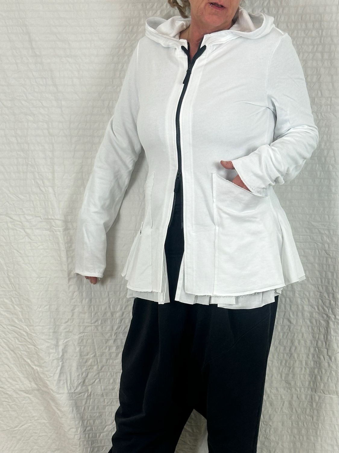 Pluslavie /PLÜ The Cute White SS25 8047