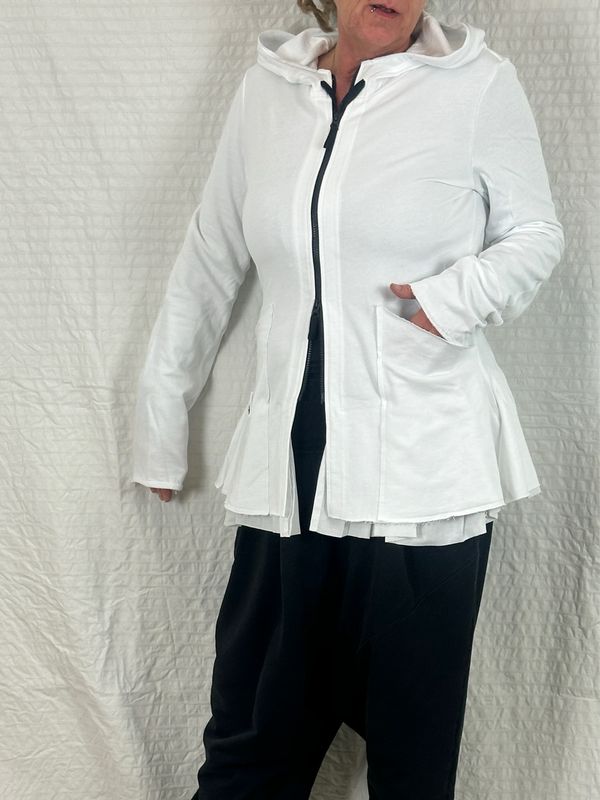 Pluslavie /PLÜ The Cute White SS25 8047