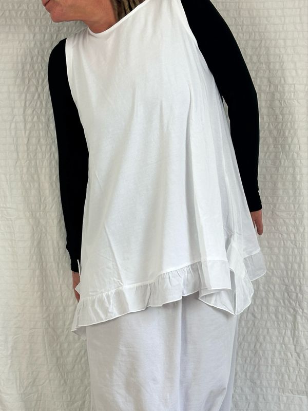 Pluslavie/PLÜ Rü Top White SS25 5008