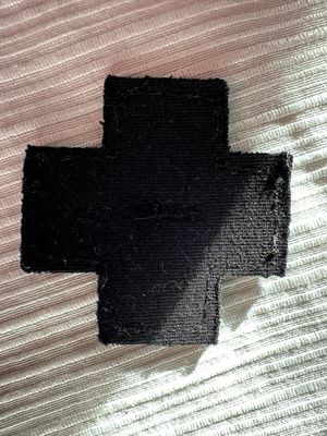 Pluslavie/PLÜ Patch Kreuz OS Black 0001