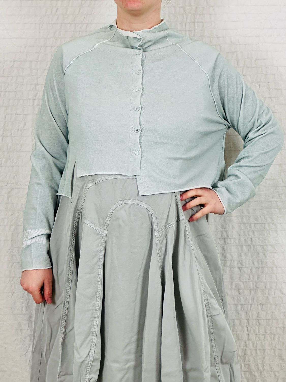 Rundholz Black Label Strickjacke Light Grey Print SS25