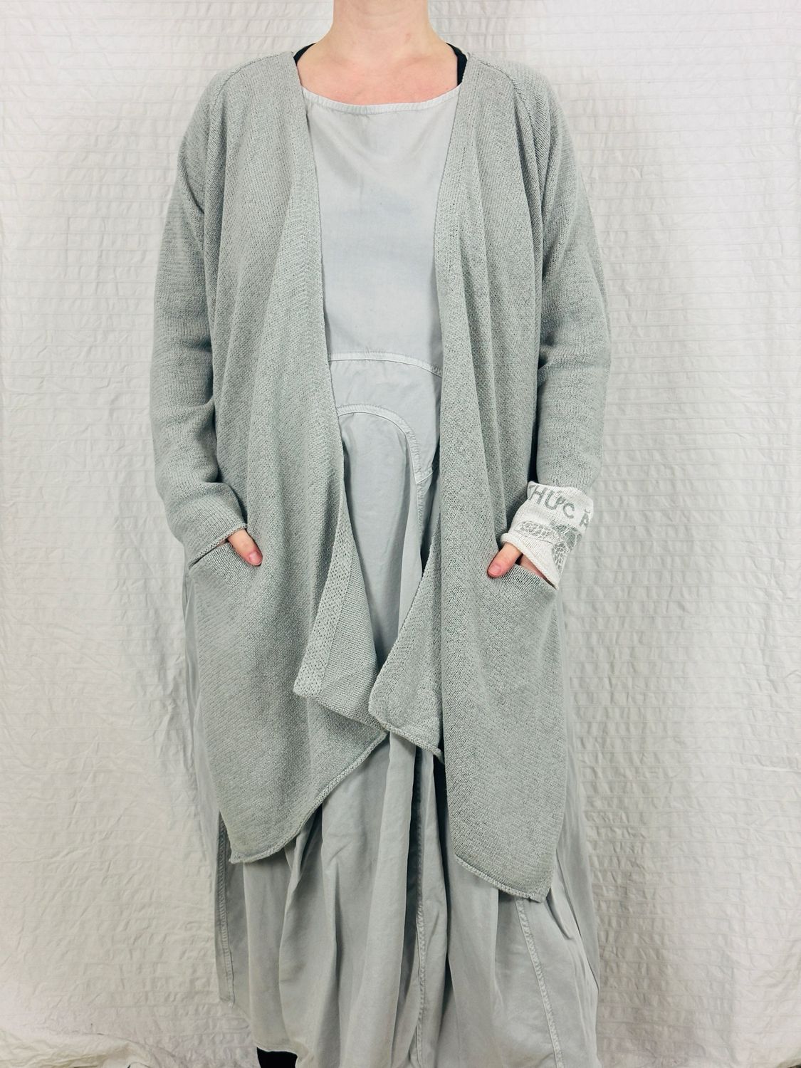 Rundholz Black Label Strickjacke Grey Print SS25