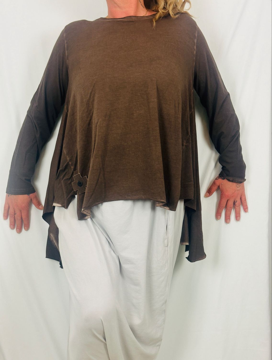 Pluslavie/PLÜ A New Big Shirt AW25 Chocolate 5028