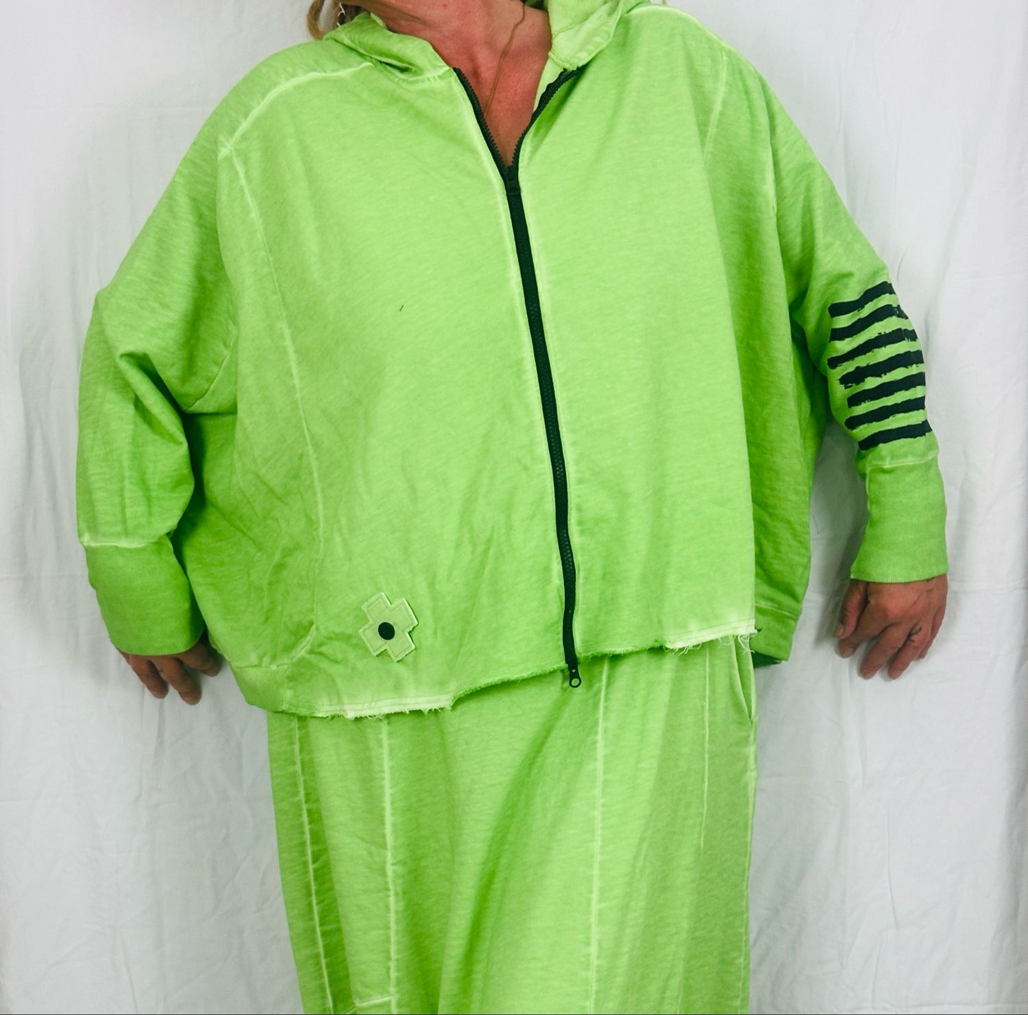 Pluslavie/PLÜ Wideshortjacket ll One Size AW25 Pistachio Print 2106