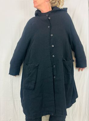 Rundholz Black Label Mantel Black AW25