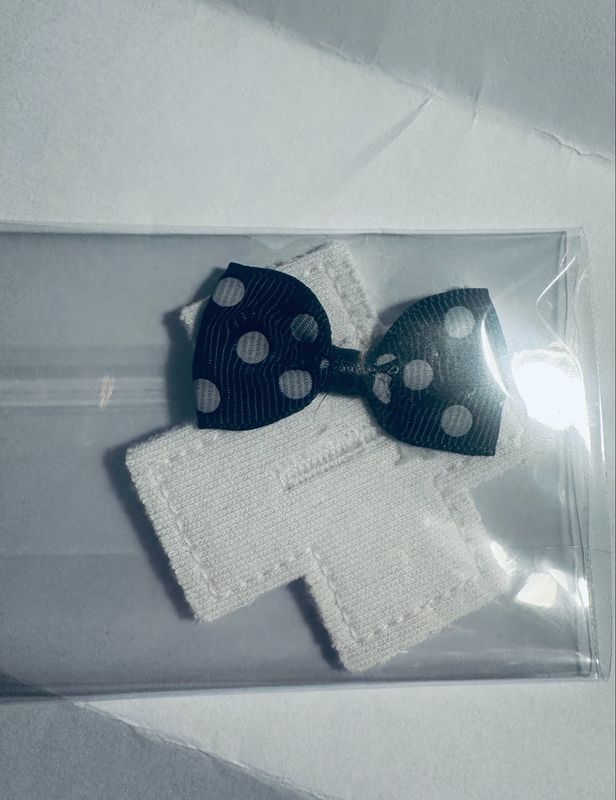 Pluslavie/PLÜ Patch White With Bow One Size 0001