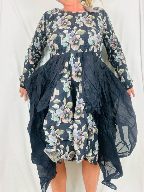 Ewa i Walla Kleid Jonna Cotten Flower 55979 AW26