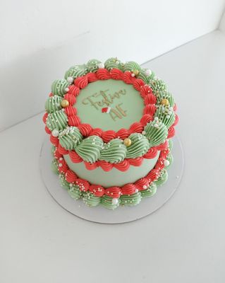 Festive AF 5inch retro cake