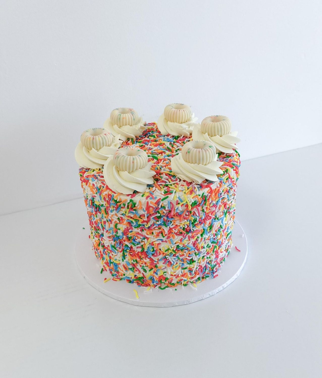 Funfetti vanilla cake