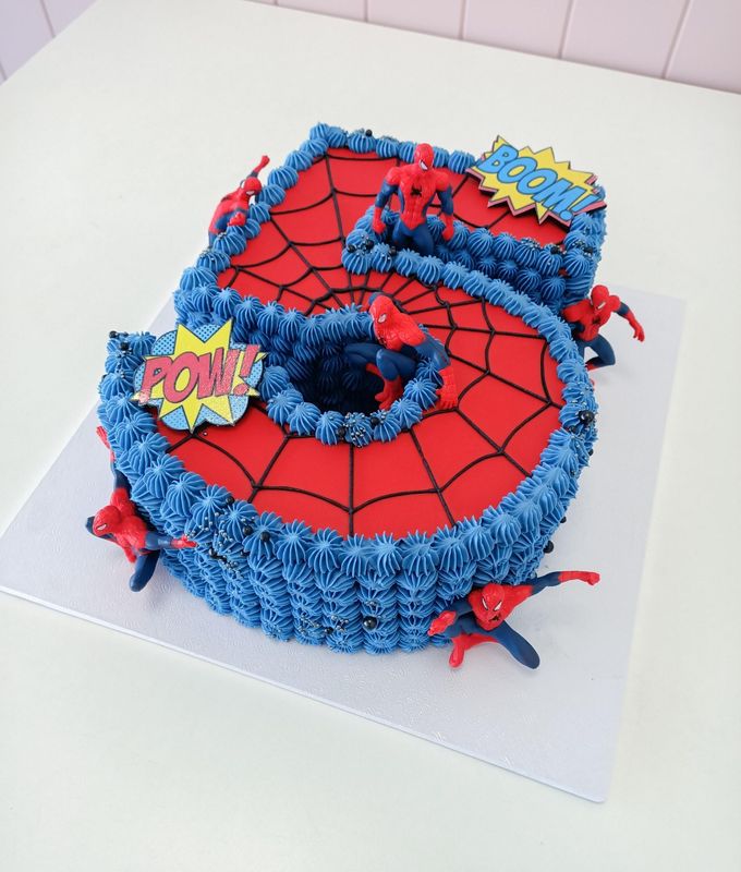 Spiderman number cake