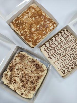 Dessert trays