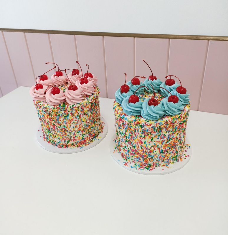 Funfetti vanilla cake