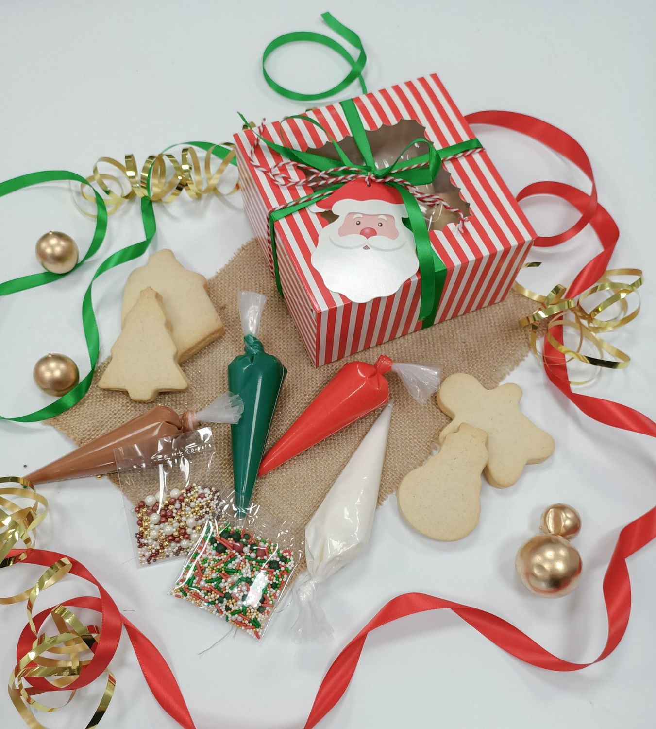 Christmas cookie decorating kit