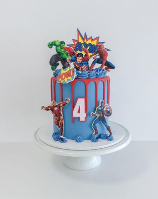 Avengers drip cake
