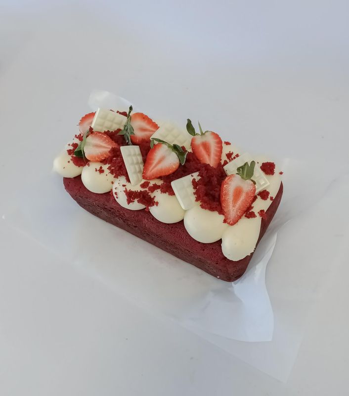 Red velvet loaf cake