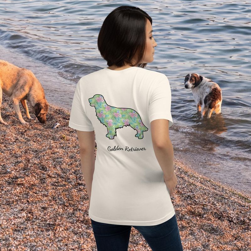 Retriever Mom Tropical t-shirt
