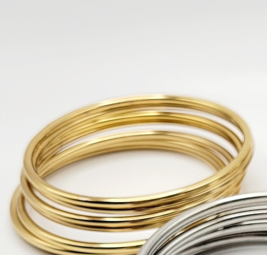 Ayshane-PuSS, Color: Dorado