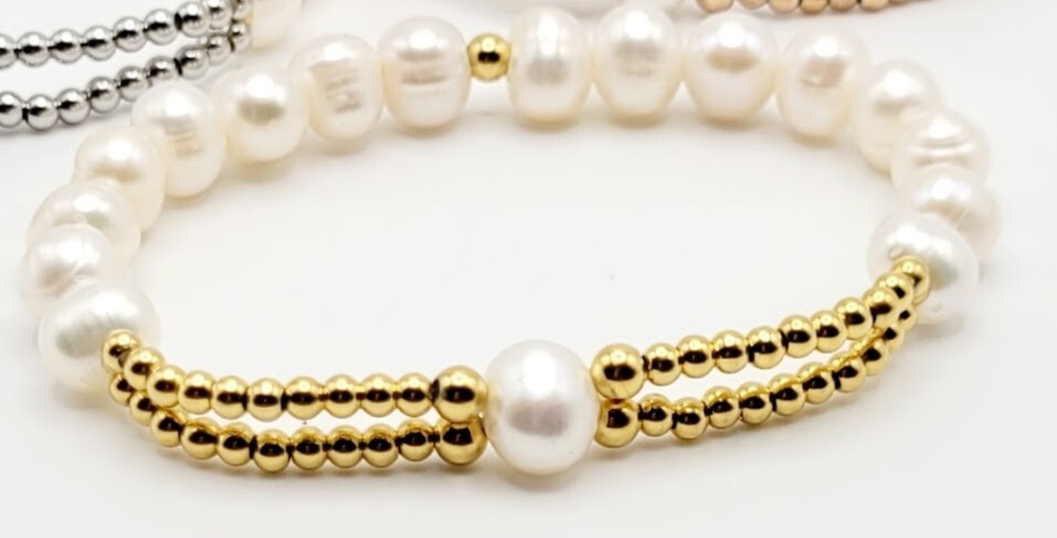 Felicita-PuSS, Color: Dorado