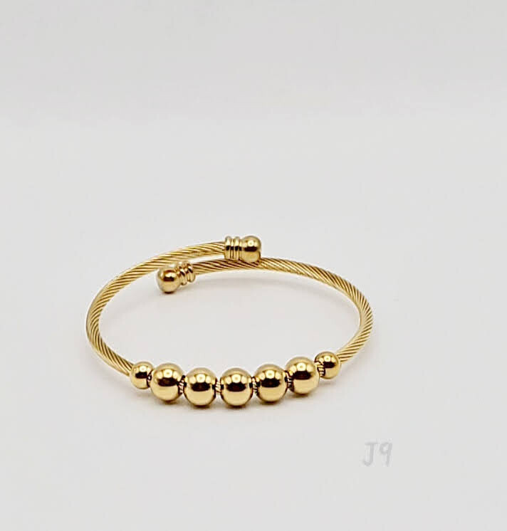 H9i9j9-PuSS, Color: Dorado