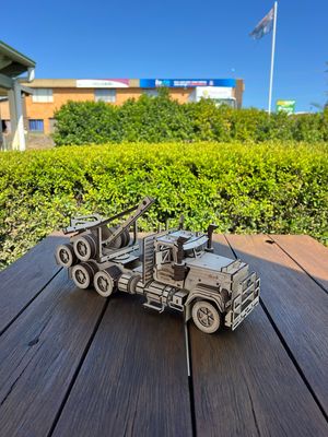 Mack or Custom Log Truck/Timber Jinker (Free Shipping)