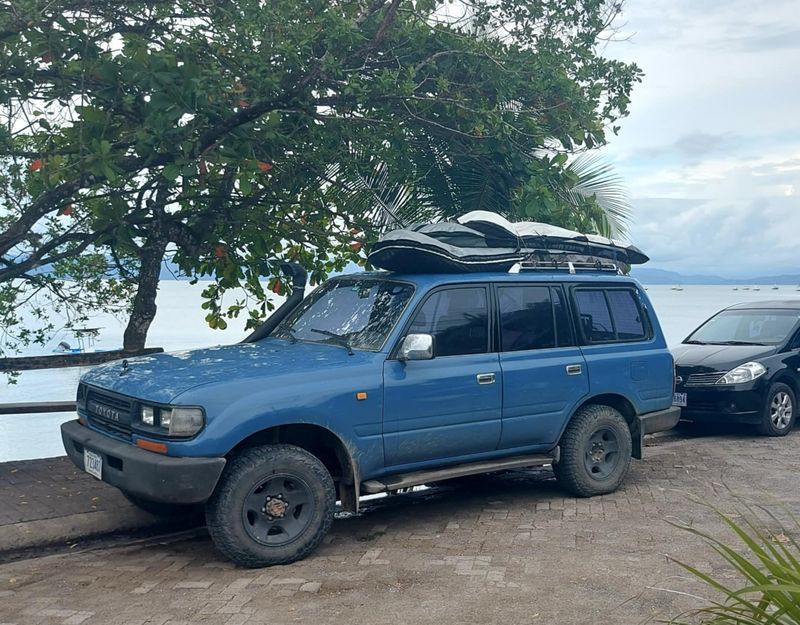 Chris Bombadier 2 x custom landcruiser Fully Painted construction kits