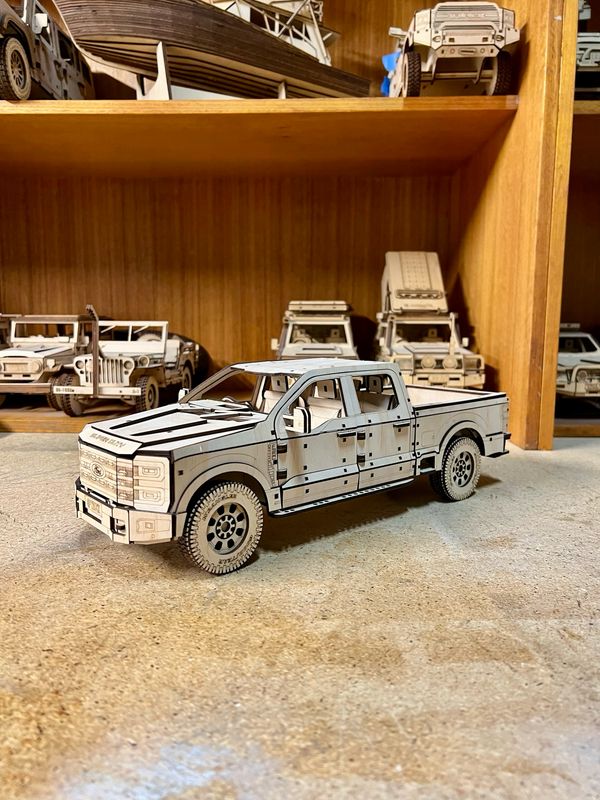 Ford F350 (free shipping)