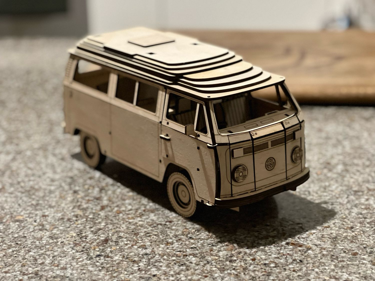 VOLKSWAGEN KOMBI CAMPER