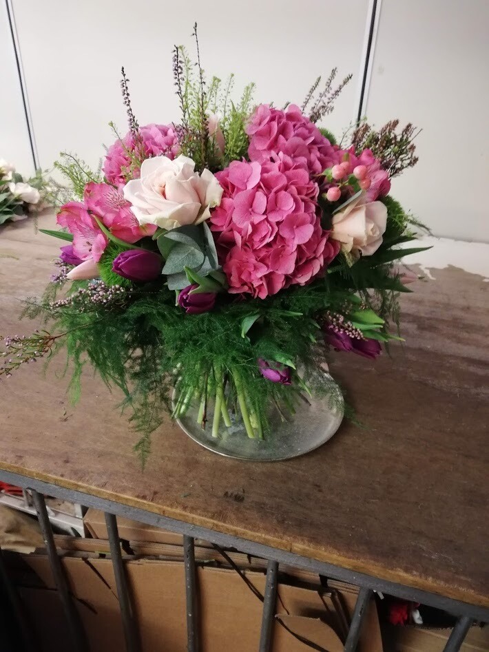 Bouquet Ortensie con Rose e fiori di stagione