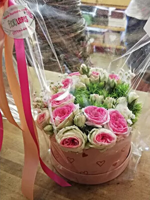 Flower box con decorazione a forma di lettera