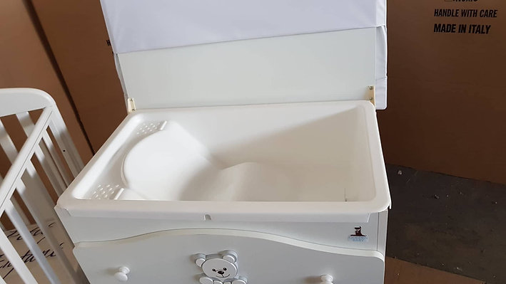 Cameretta  Sofia Top4  Lettino con Materasso +Bagnetto Fasciatoio + Cassettiera+ minifasciatoio in omaggio