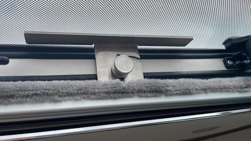 secure camper Sicherheitsprofile Panoramadach / Skyroof secure camper Sicherheitsprofile Panoramadach / Skyroof