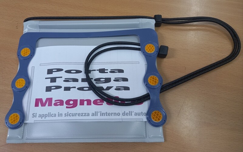 Porta targa prova magnetico