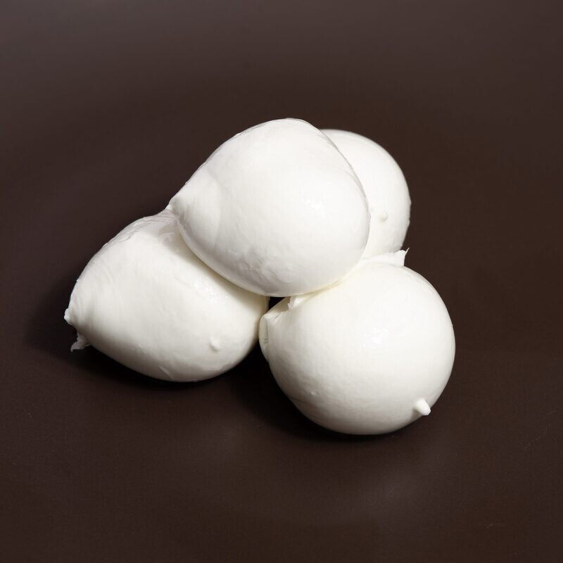 Bocconcini di Mozzarella Produzione Artigianale San Pietro e Paolo Pezzi da 30 gr Confezione da 1 kg