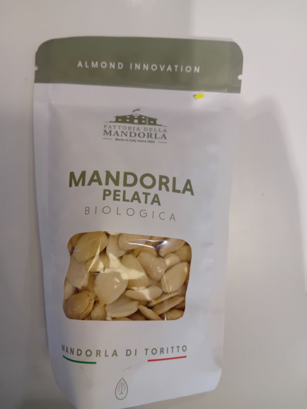 "Fattoria della mandorla" mandorla pelata biologica conf da 150g. Prodotti agricoltura biologica pugliese