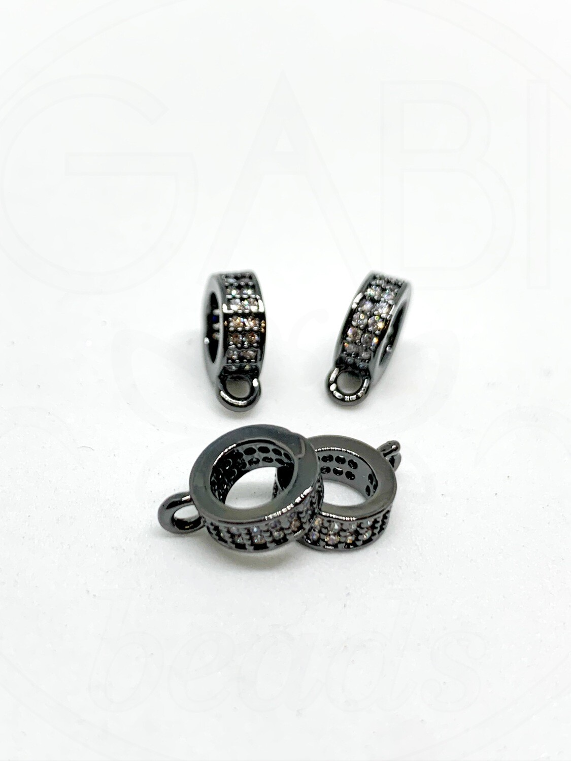 Nerūdijančio plieno intarpas, juodintos spalvos, su cirkonio akutėmis  10x7,5x3mm, 1vnt