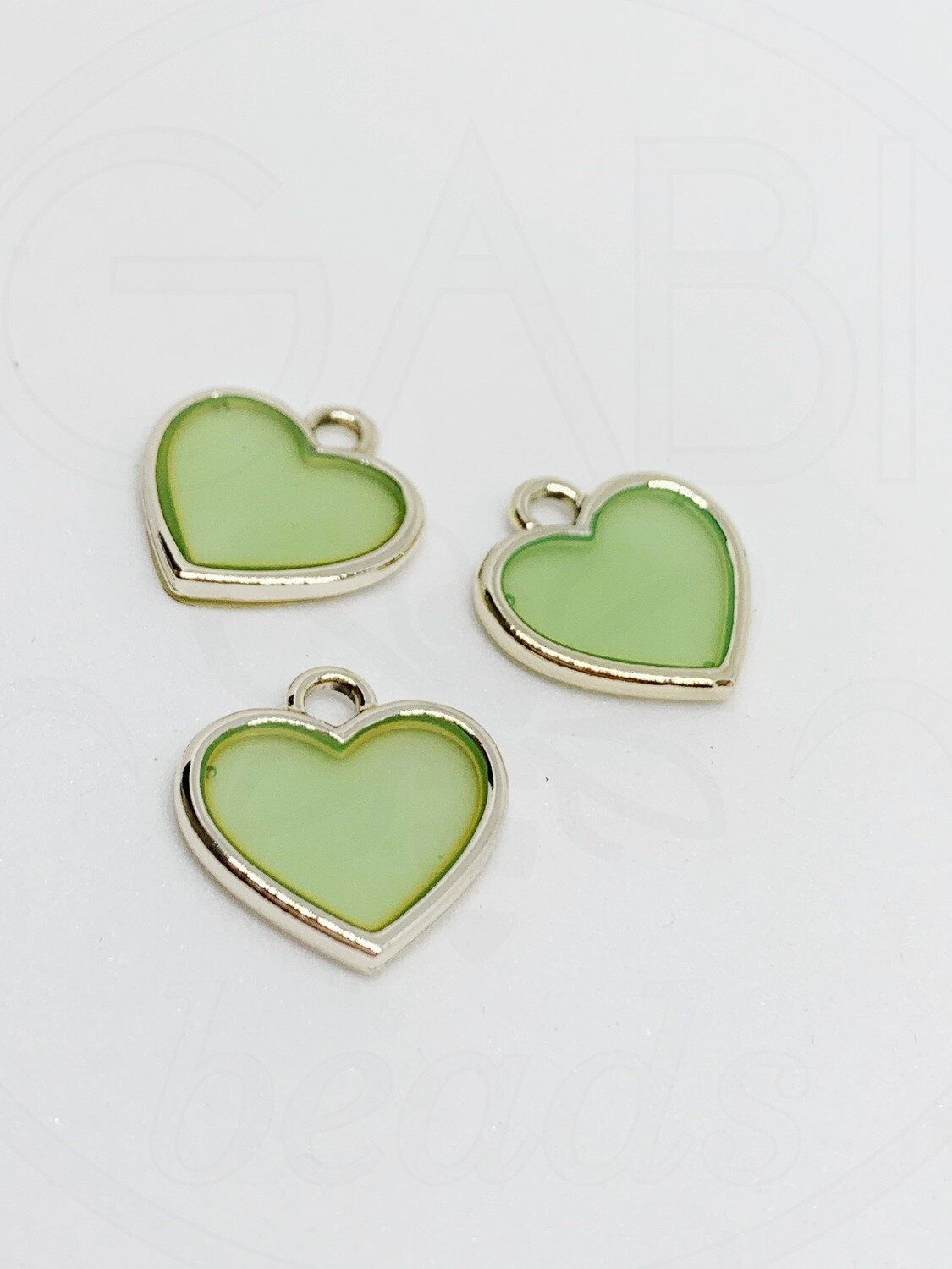 Plastikinis pakabukas &quot;Širdelė&quot;, 16,5x16x2mm, žalios spalvos,  1vnt