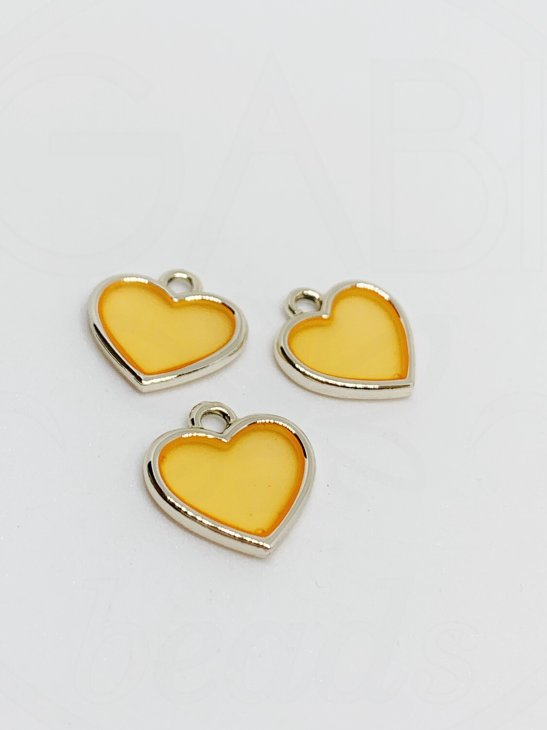 Plastikinis pakabukas &quot;Širdelė&quot;, 16,5x16x2mm, oranžinės spalvos,  1vnt
