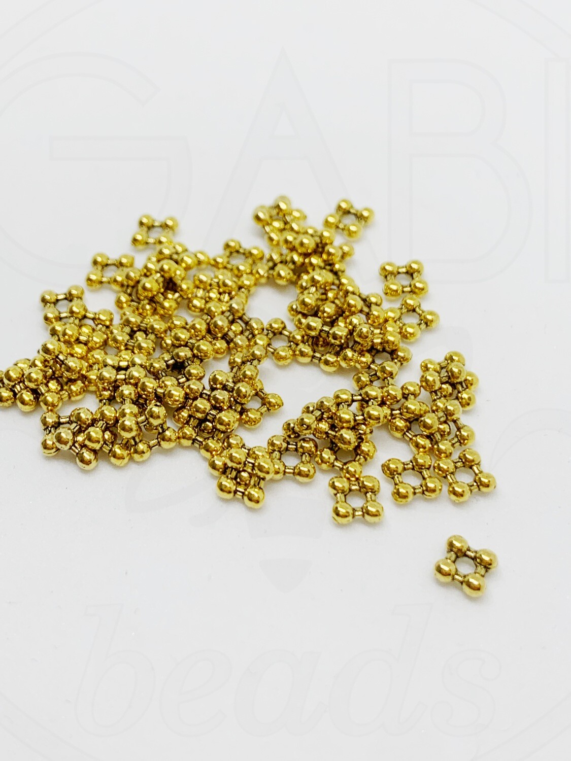 Intarpai, aukso spalvos, 5x5x2mm, 90vnt