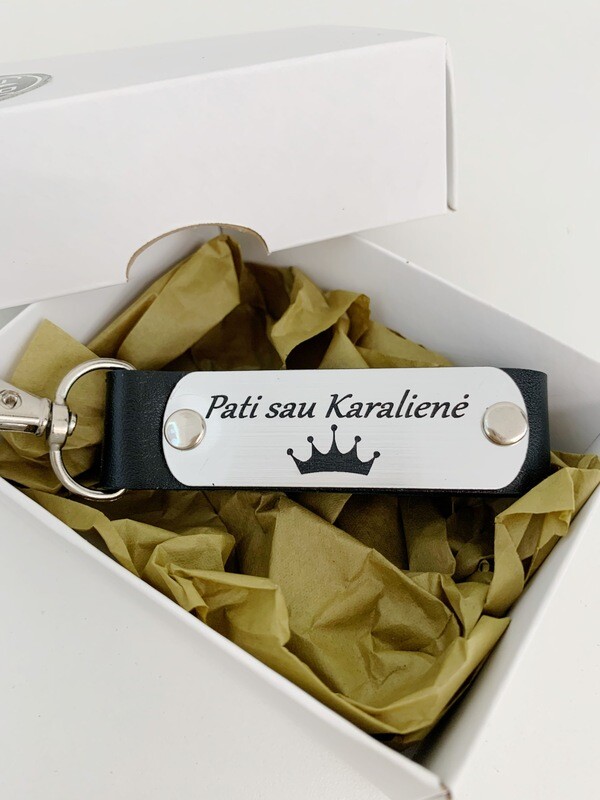 Odinis raktų pakabukas &quot;Pati sau Karalienė&quot;