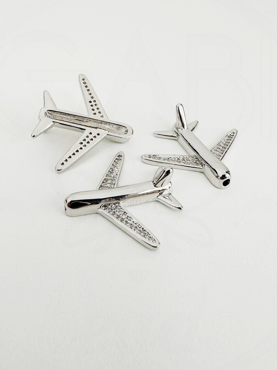 Nerūdijančio plieno intarpas su cirkonio akutėmis, aukso/juodos spalvos, 26.5x22x8mm, 1vnt