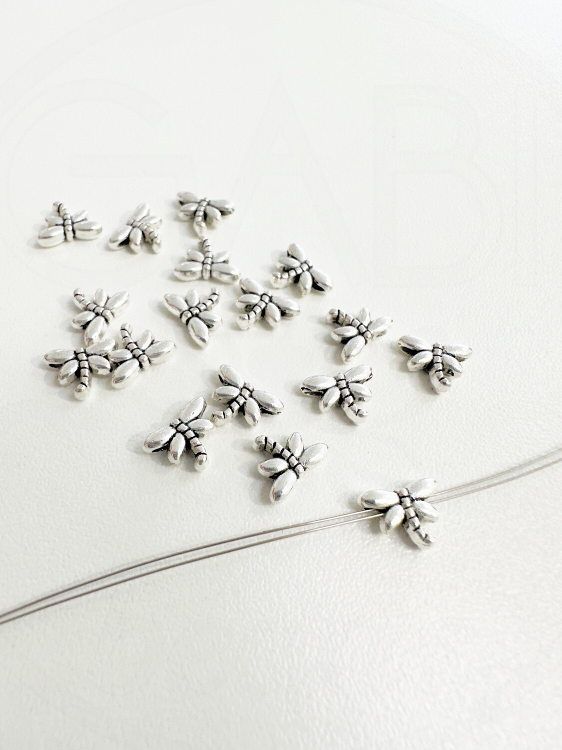 Intarpai, sidabro spalvos, 8,5x7,5x2,5mm, 30vnt