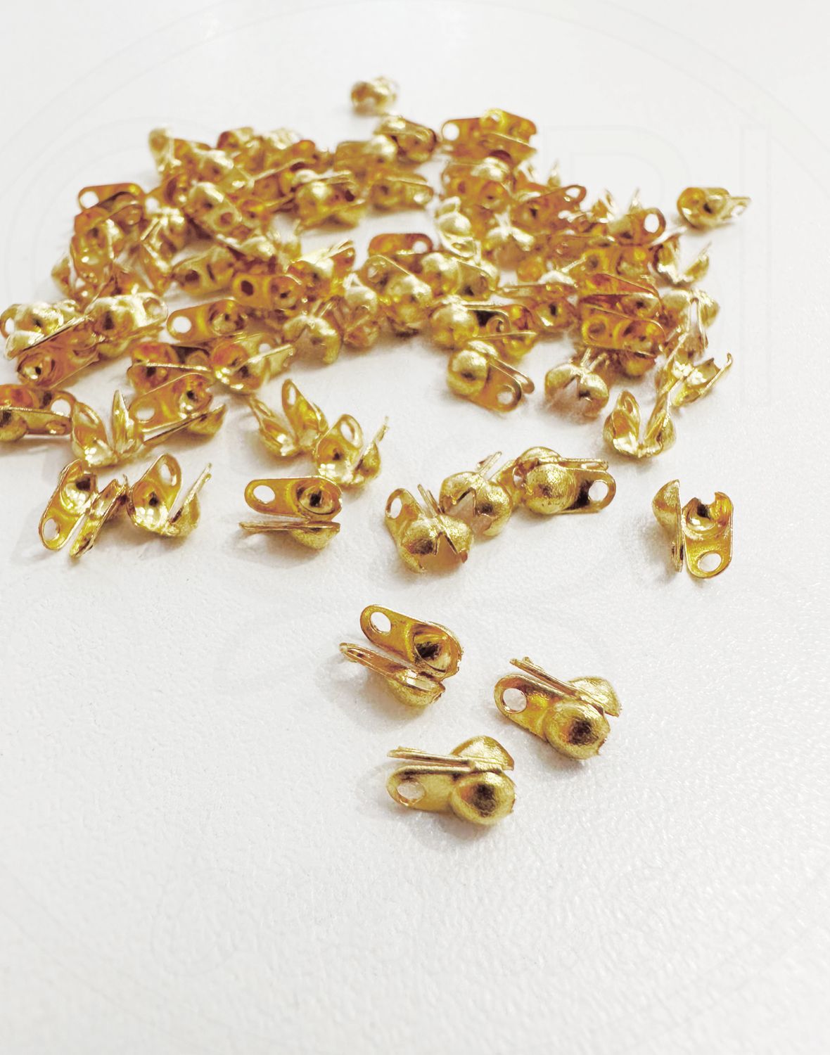 Vėrinio užbaigimo detalė, aukso spalvos, 8x4mm, 50vnt
