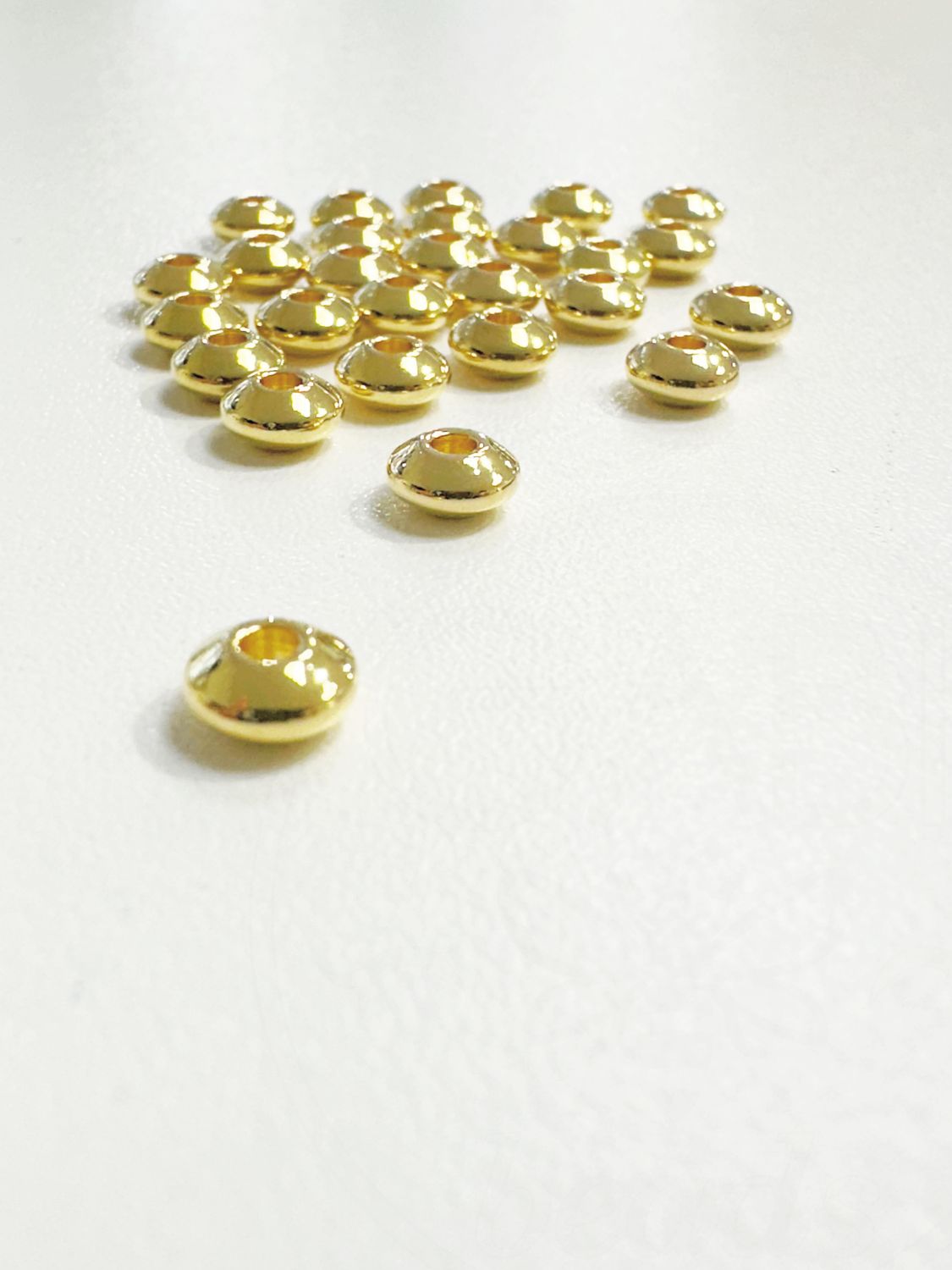 Nerūdijančio plieno intarpai, aukso spalvos, 6x3mm, 8vnt